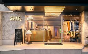 Hotel She, Kyoto